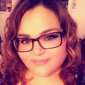 Meet your Posher, Issis perla